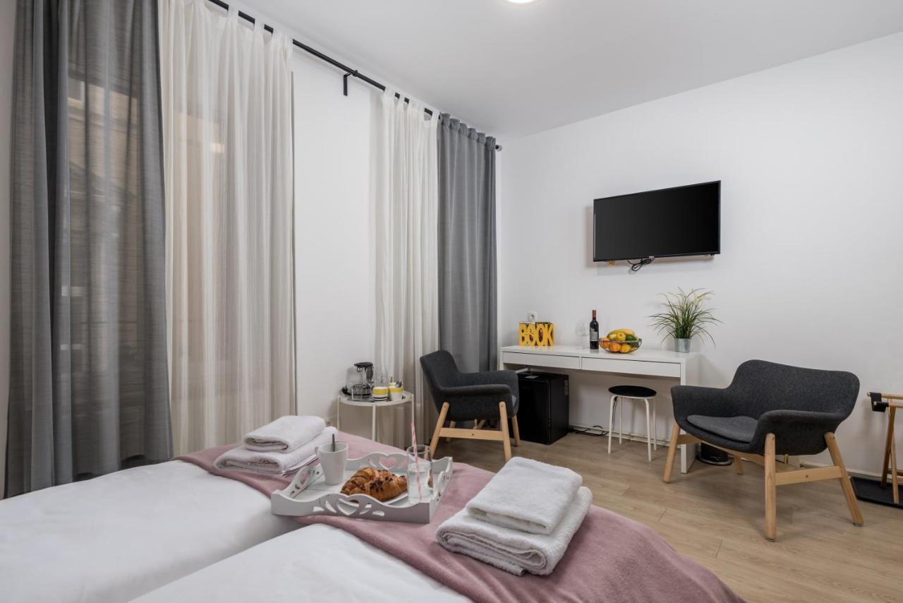 Delta Rooms Rijeka Exterior foto